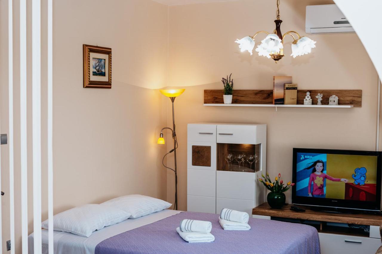 Apartman Neli Vir Eksteriør billede